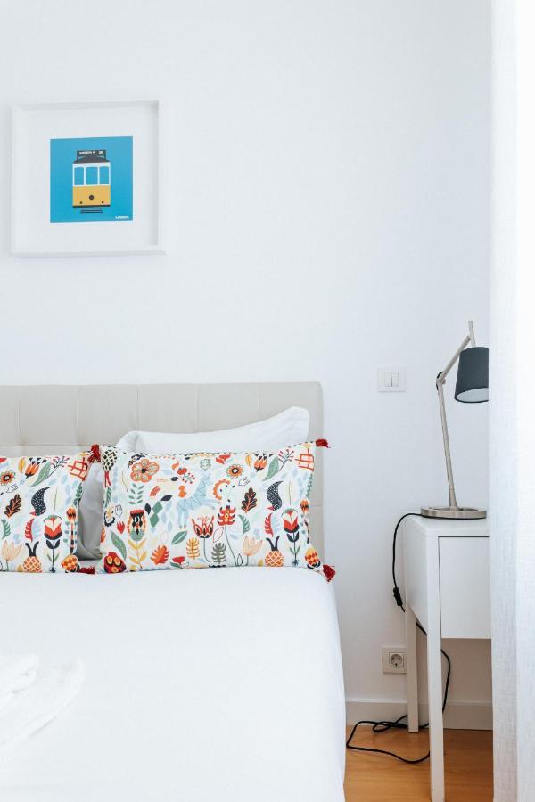 Lisboa - Martim Moniz Central Apartment And Garage Екстериор снимка